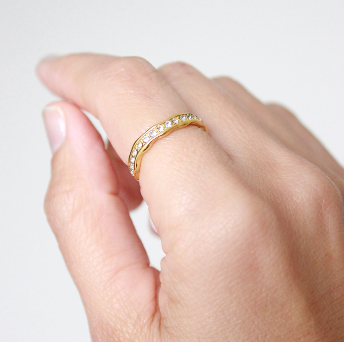 Anillo piedras cristal gold