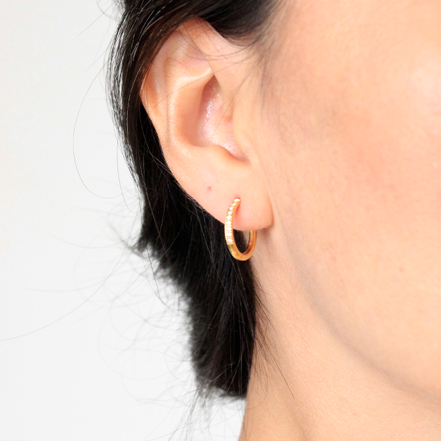 Aretes hoops zirconias basic gold