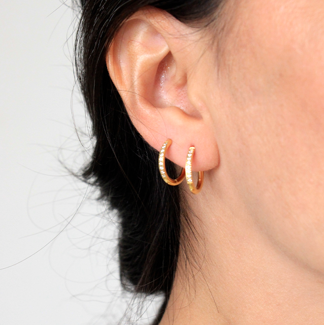 Aretes hoops zirconias basic gold