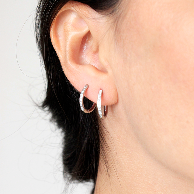 Aretes hoops zirconias basic silver